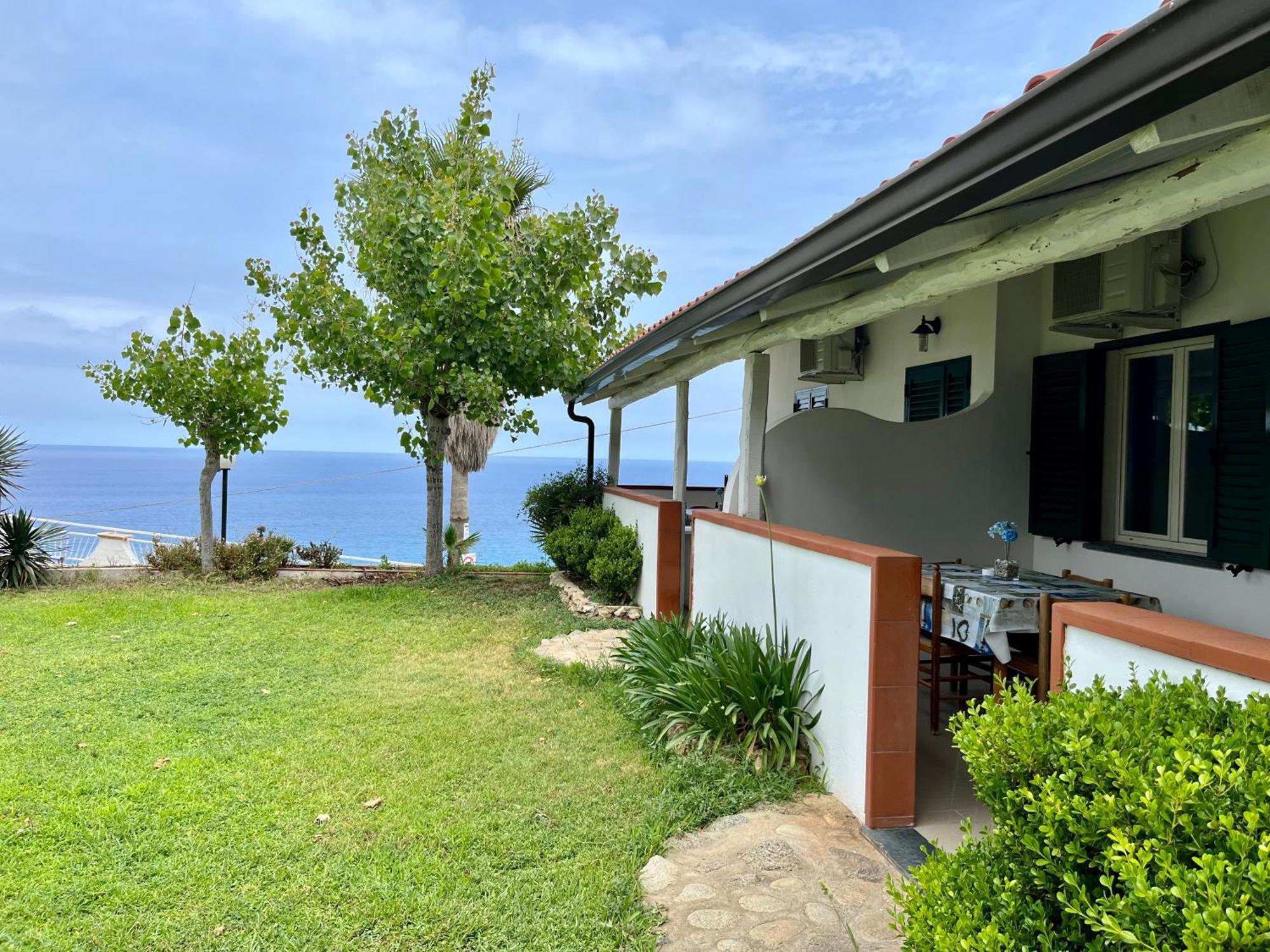 Residence Araba Fenice Tropea Exterior photo