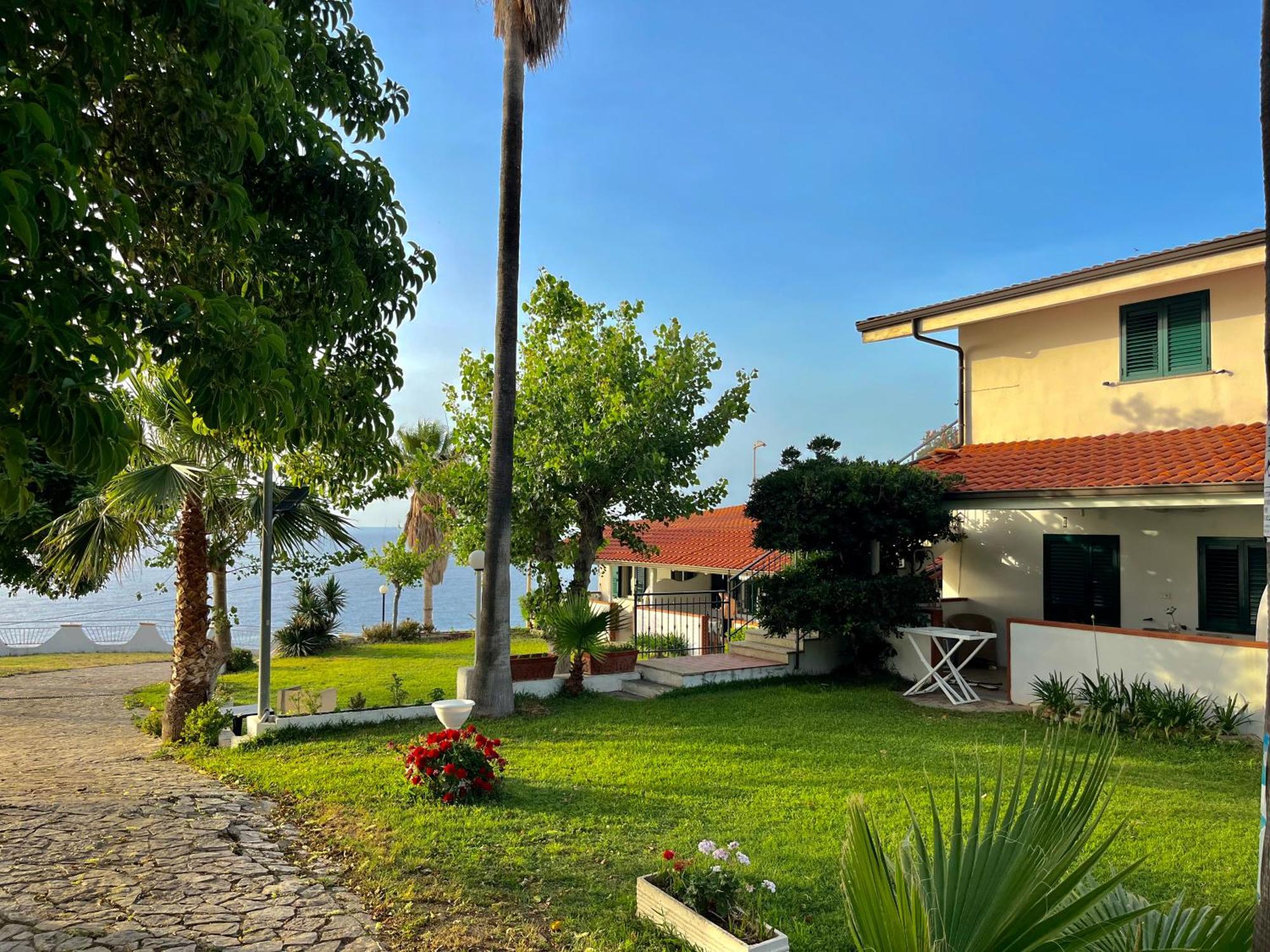 Residence Araba Fenice Tropea Exterior photo