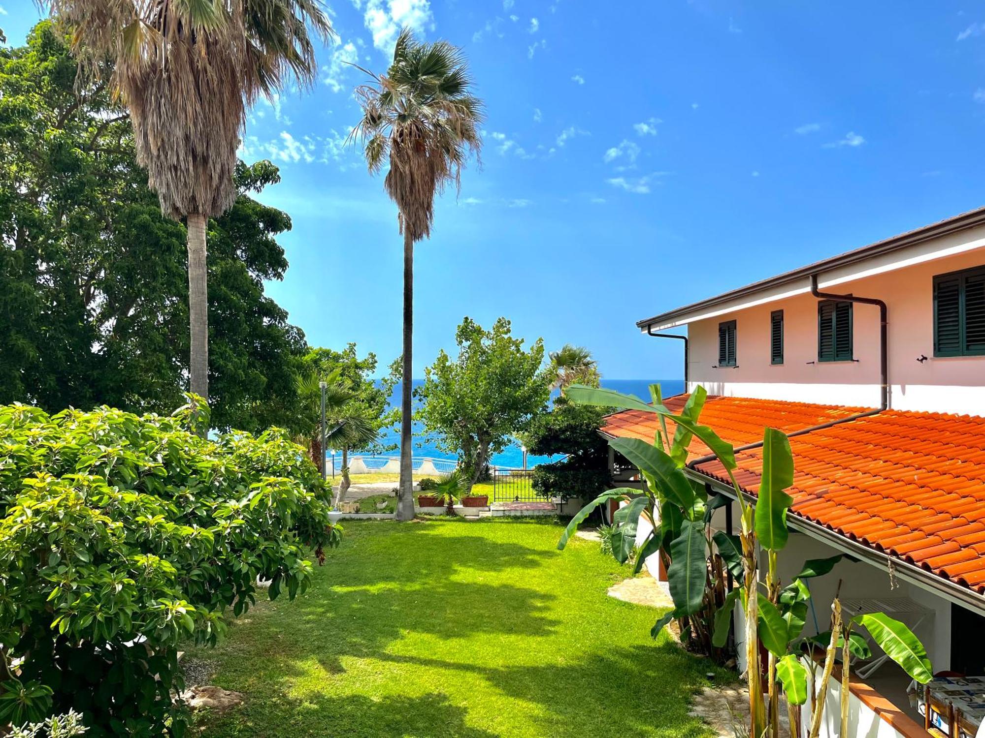 Residence Araba Fenice Tropea Exterior photo